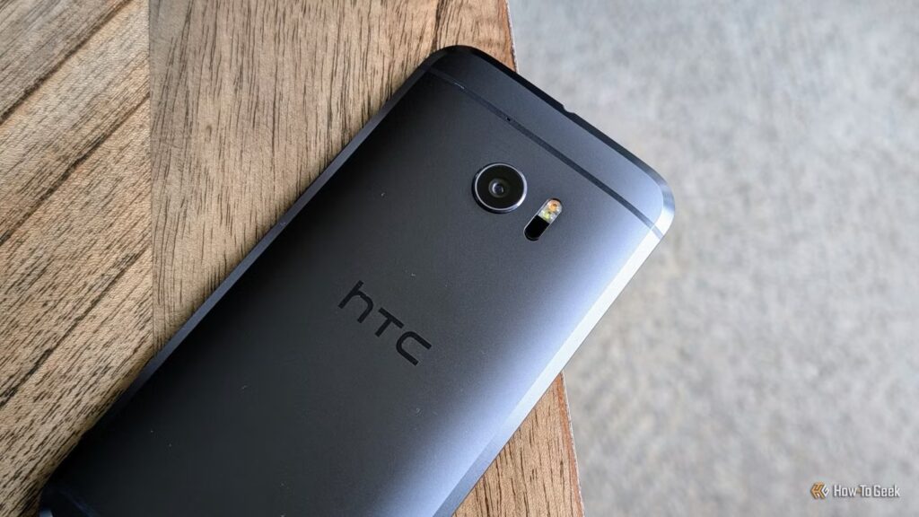 Android phones used to be made of metal—here's why glass replaced it