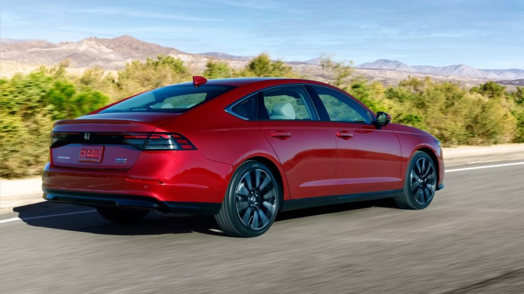 This used 48 MPG hybrid sedan makes paying $35,000 for a new SUV seem silly This used 48 MPG hybrid sedan makes paying $35,000 for a new SUV seem silly